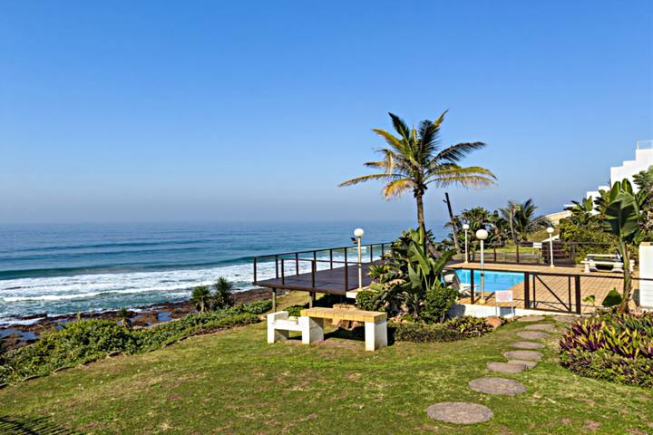 Pebble Beach 13 Communal Pool